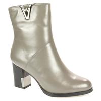    Vitto Rossi 011122
